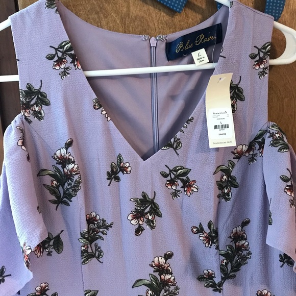 Francesca's Collections Dresses & Skirts - Cute summer cold shoulder dress
